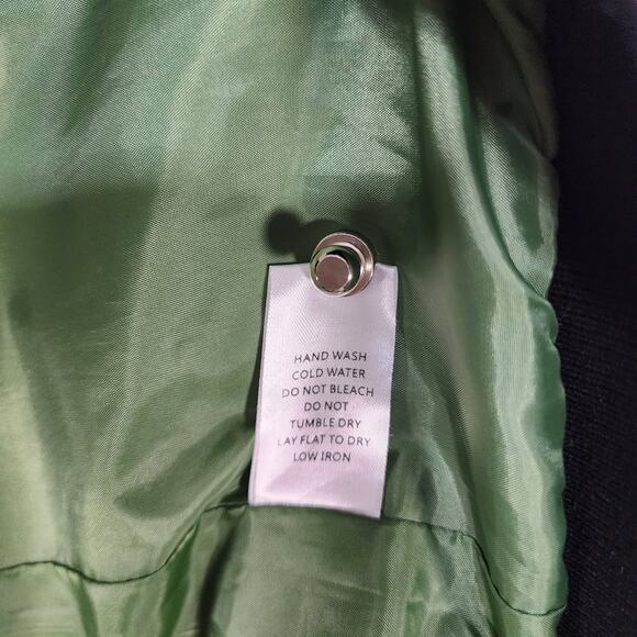 Mazik Women's Bomber Jacket - Picture 7 of 7